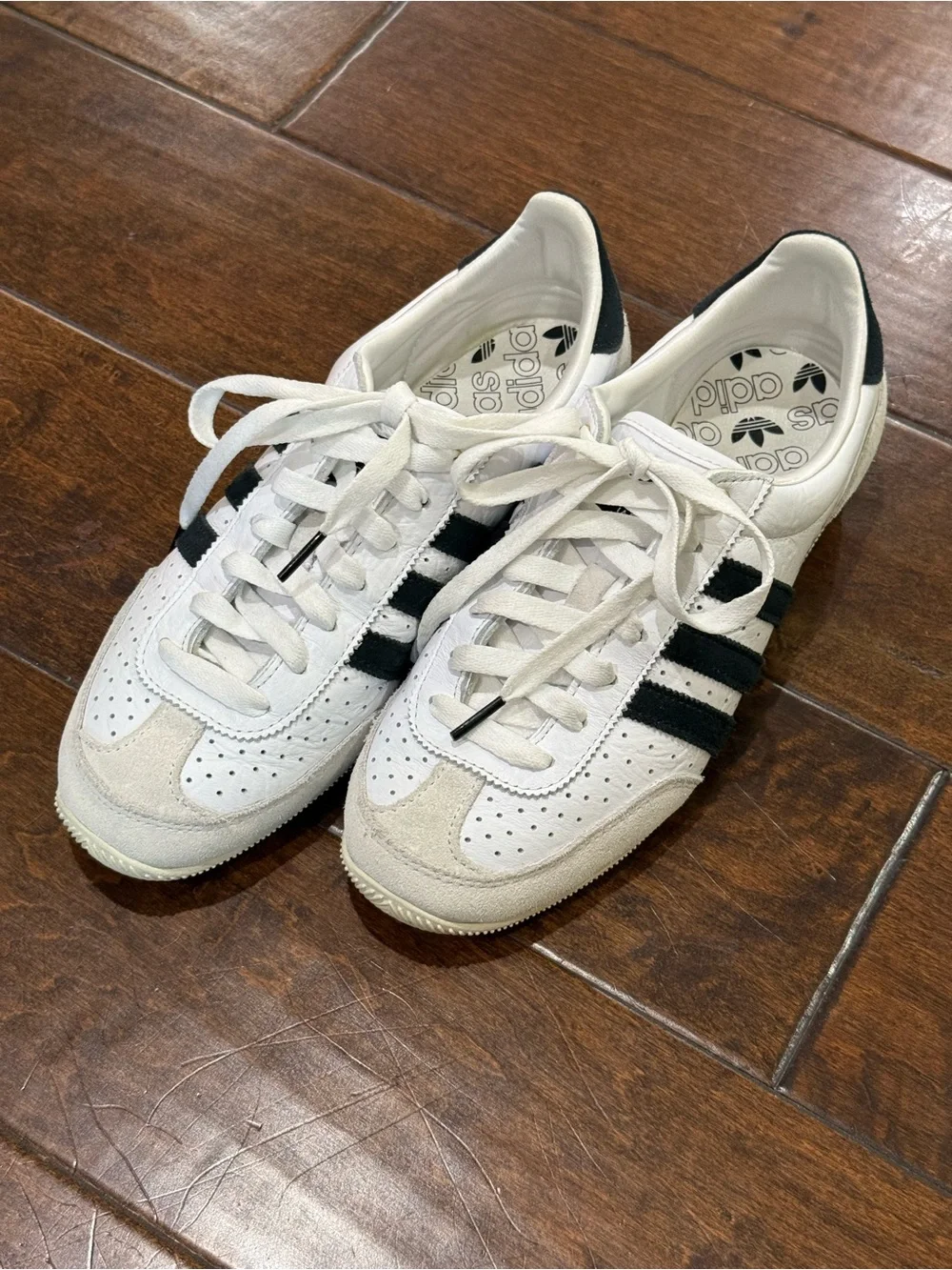 Adidas Japan Classic Sneakers in White and Black 7.5